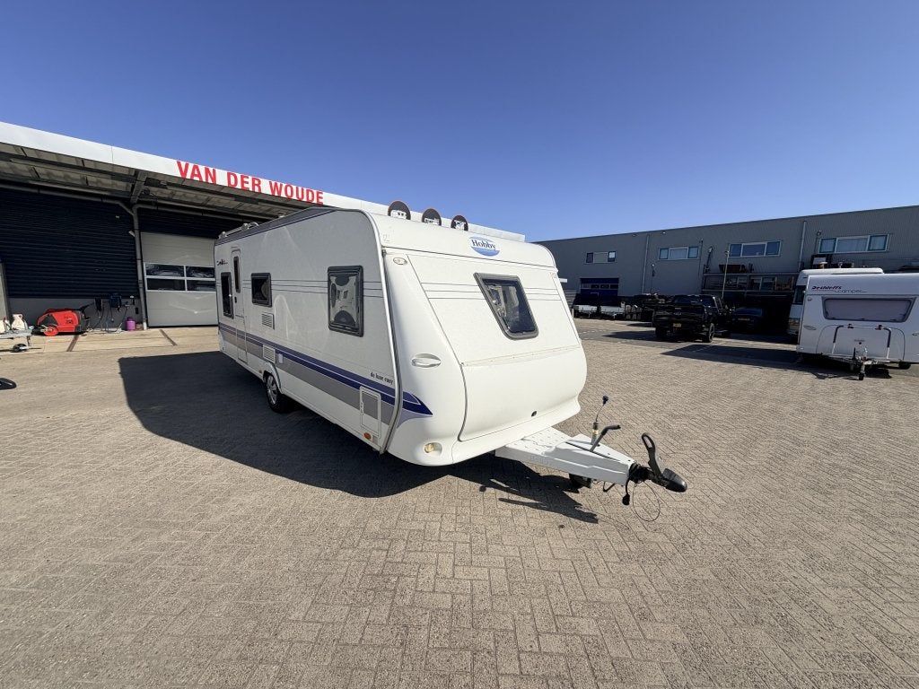 Hobby De luxe Easy 560 KMFE Voortent, 6 pers., Ringverwarming, Rondzit, Bedrijf, 5 tot 6 meter