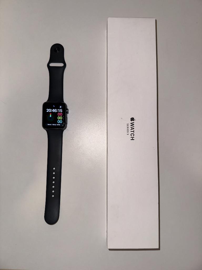 Apple Watch series 3 - 42MM Space Gray, Zwart, IOS, Afstand, Ophalen of Verzenden