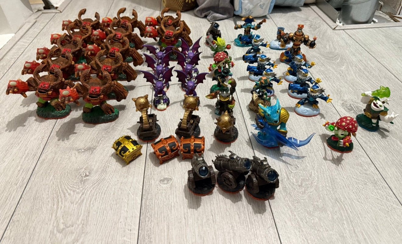 45x skylanders, Avontuur en Actie, 2 spelers, Ophalen of Verzenden, Zo goed als nieuw