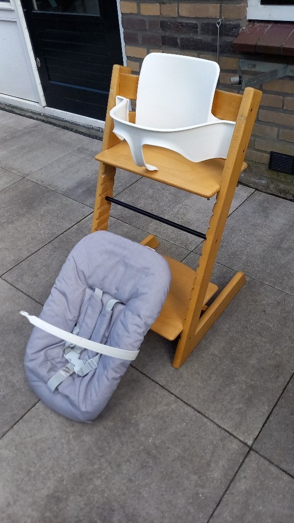 Stokke Tripp Trapp kinderstoel, met newbornset en babyset, Ophalen, Gebruikt, Meegroeistoel, Stoelverkleiner