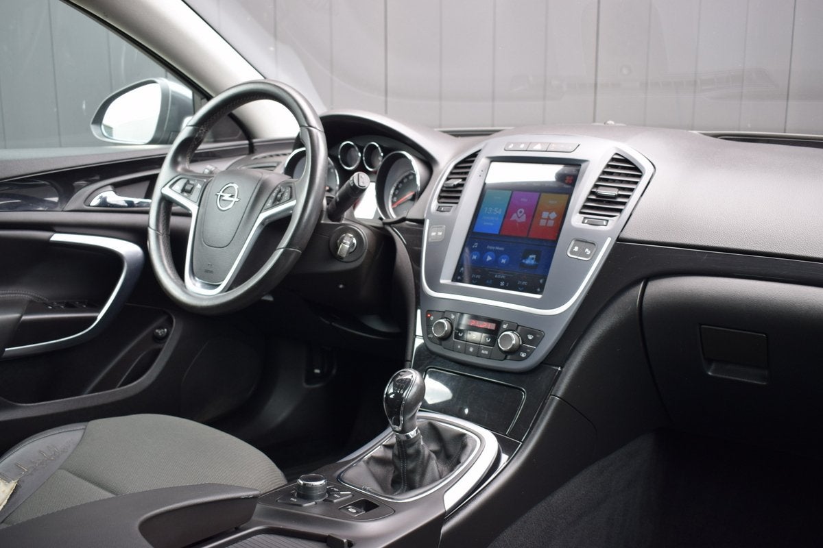 Opel Insignia Sports Tourer 1.6 T 180pk Executive Bi-Xenon |, Auto's, Euro 5, Gebruikt, 4 cilinders, 179 pk