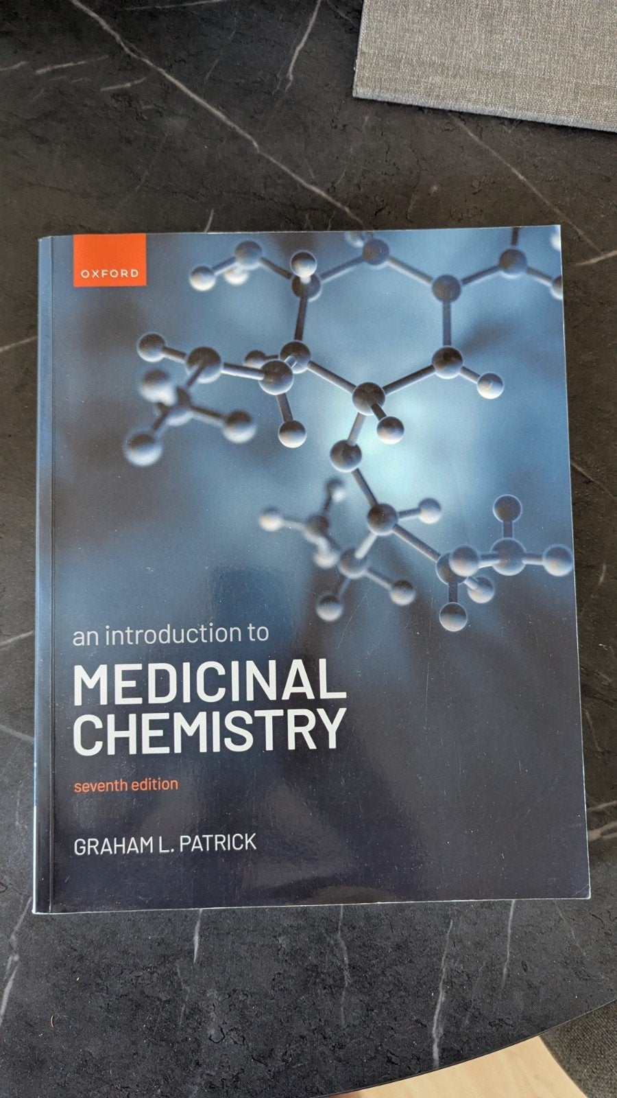An Introduction to Medicinal Chemistry - Graham L. Patrick, Graham L. Patrick, Zo goed als nieuw, Beta, HBO