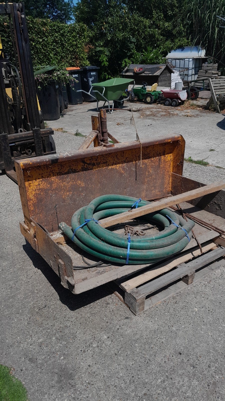 Grondbakje, Doe-het-zelf en Verbouw, Metalen, Ophalen