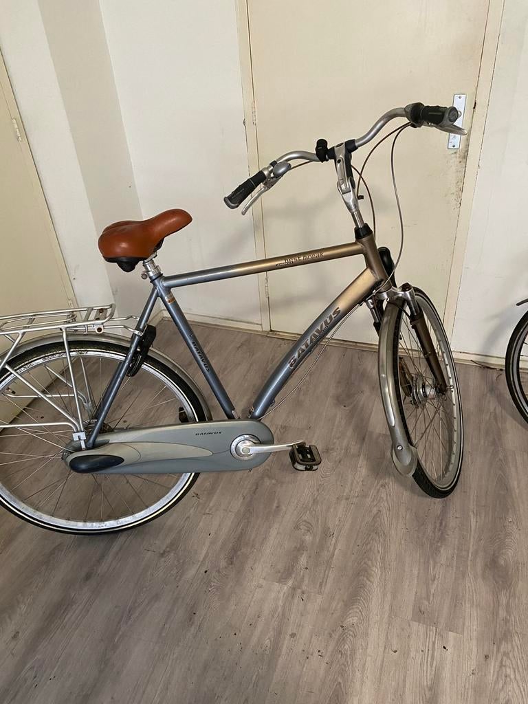 herenfiets 28 inch, Fietsen en Brommers, Fietsen | Heren | Herenfietsen, Ophalen, Gebruikt, Batavus, Versnellingen