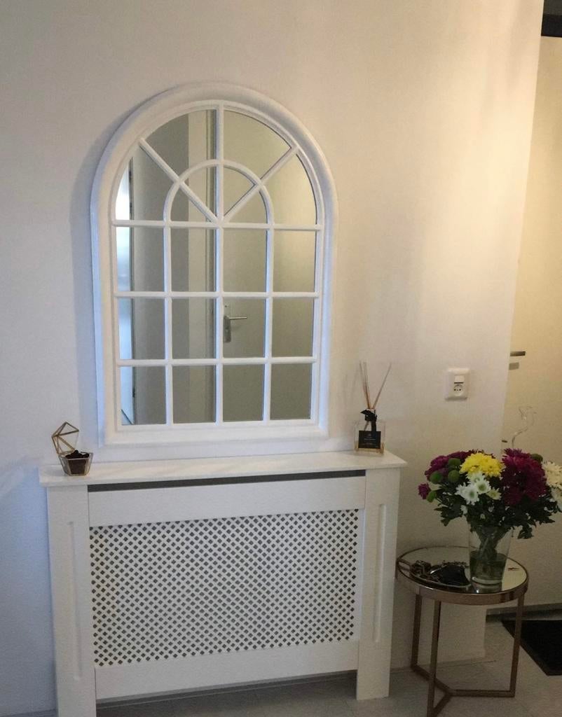 Witte boogspiegel raamwerk 105x70 cm landelijk venster, Ophalen, 100 tot 150 cm, Zo goed als nieuw, Overige vormen