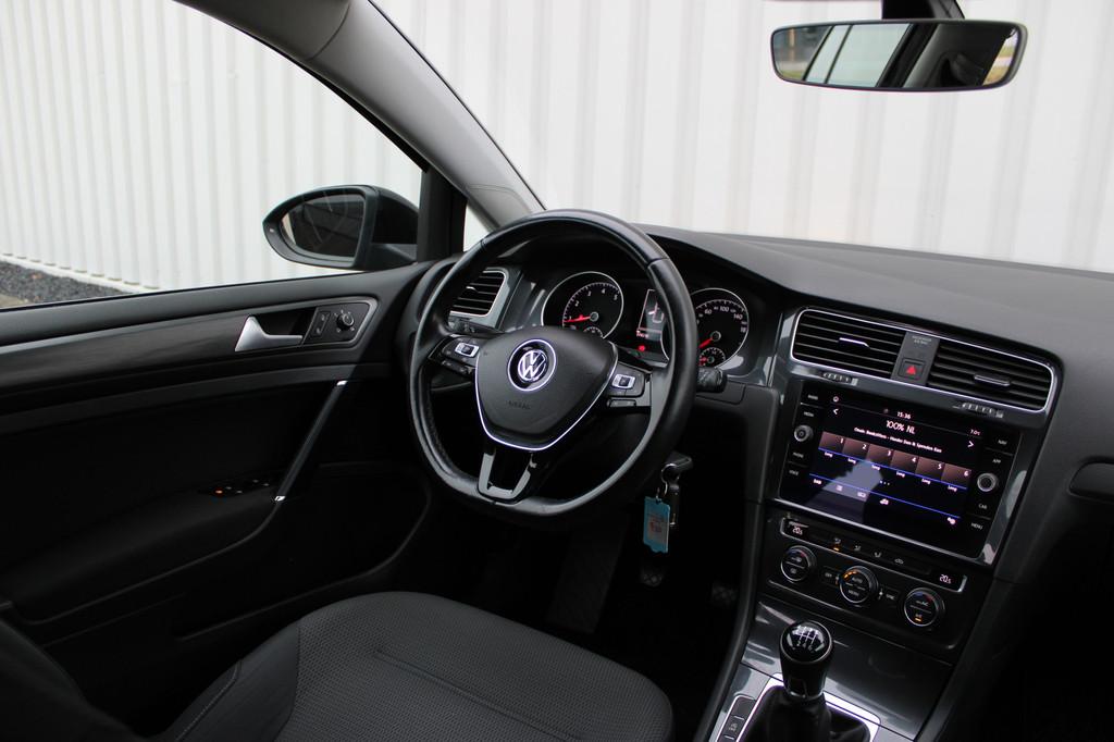 Volkswagen Golf 1.5 TSI Comfortline | Incl. 12 maanden garan, 12 maanden, Stof, 4 cilinders, Zwart