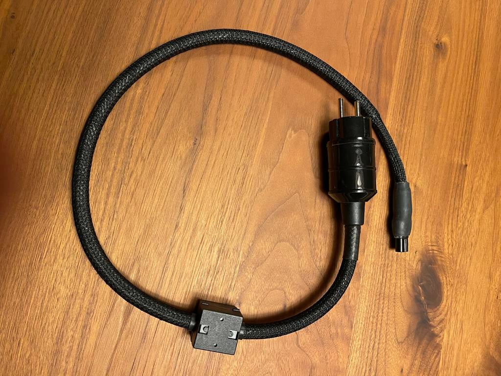 Cassiopeia X1 netsnoer, 75 cm, Ophalen of Verzenden, Gebruikt, Minder dan 2 meter, Overige kabels
