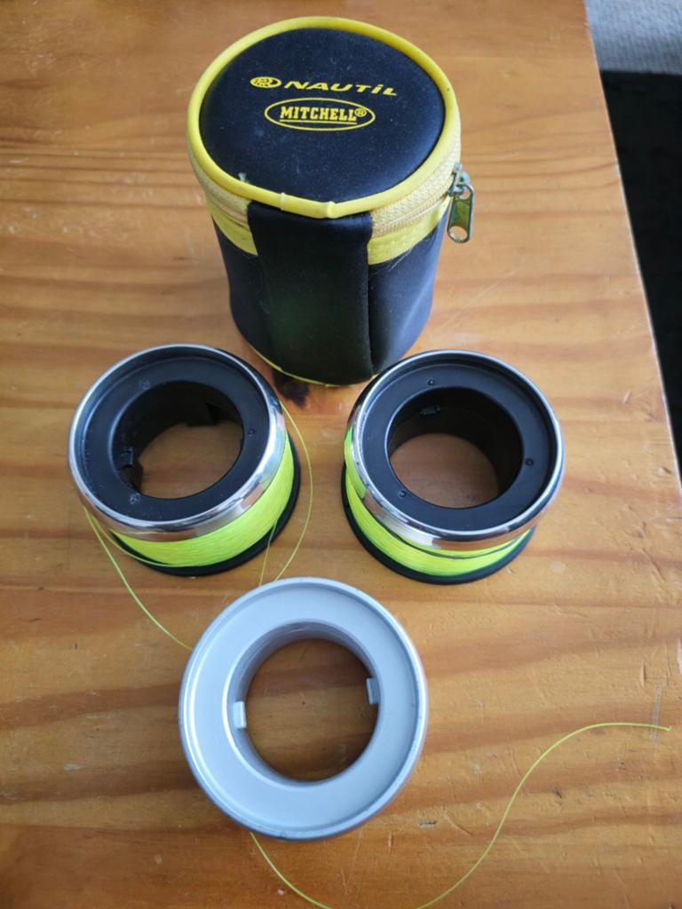 3 x spoel Mitchell Nautil Pro GV 7500 spoelen, Ophalen of Verzenden, Zo goed als nieuw, Molen