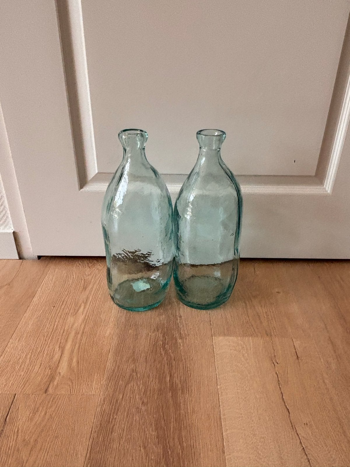Set van 2 glazen flessen - 35 cm hoog, Ophalen