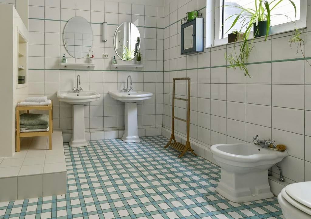 Complete klassieke badkamerset: 2 wasbakken, bidet, toilet, Ophalen, Zo goed als nieuw