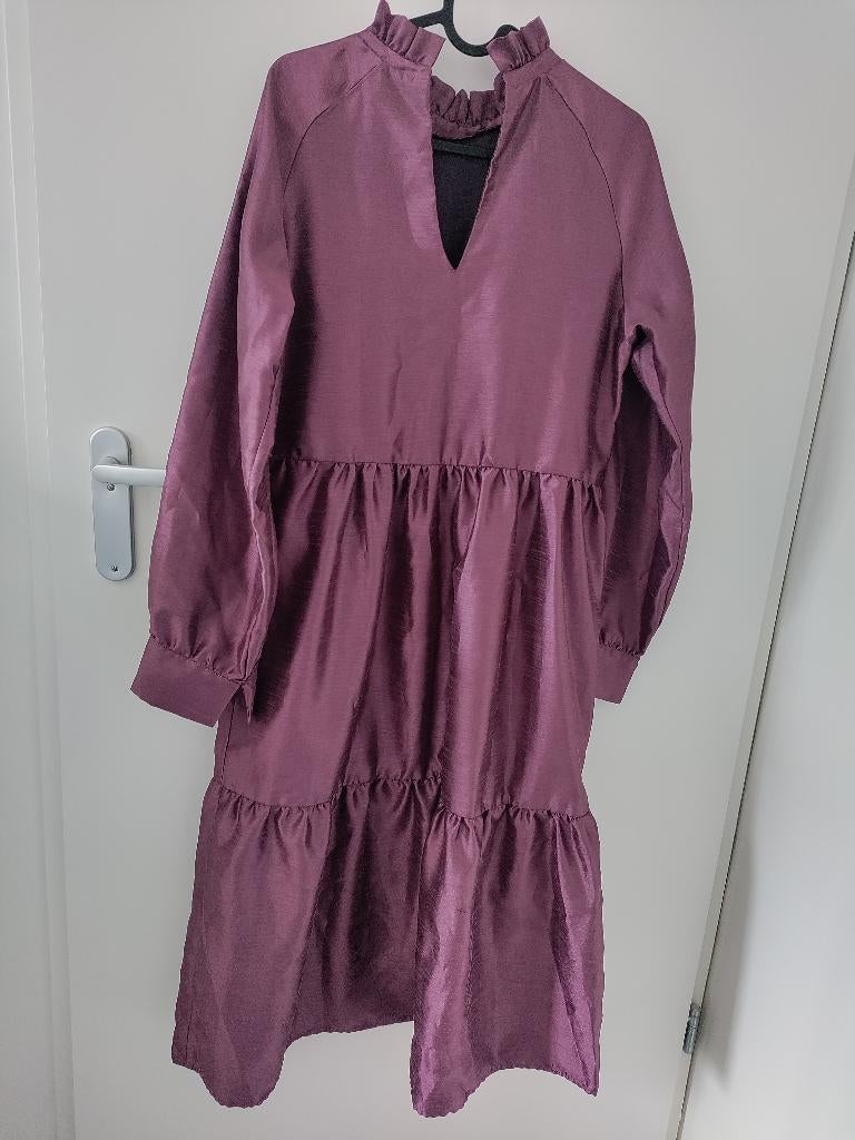 Dress satin like ceremony vintage rose size M, Ophalen of Verzenden, Zo goed als nieuw, Roze, Onder de knie