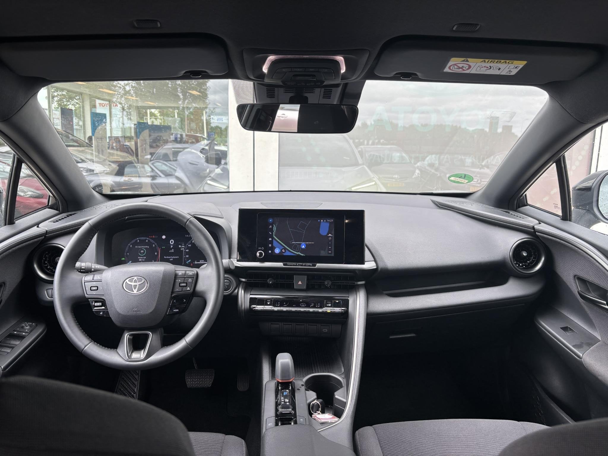 Toyota C-HR 1.8 Hybrid 140 Dynamic | Garantie tot 6-2034 | 1, Auto's, Stof, Euro 6, 4 cilinders, Origineel Nederlands