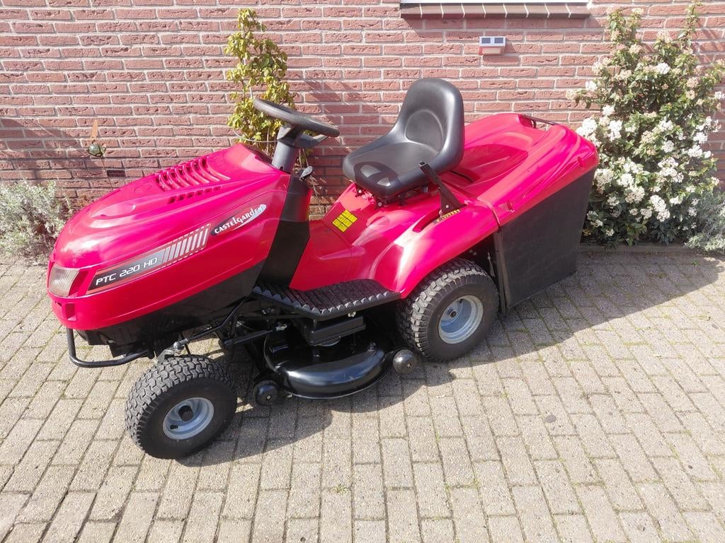 Castel Garden ptc 220 hd zitmaaier, Ophalen, Gebruikt, Opvangbak, Castelgarden
