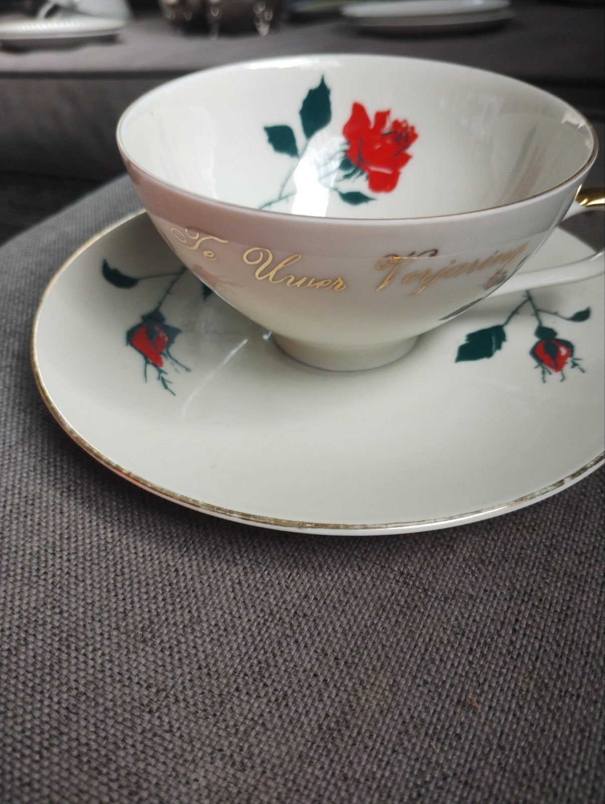Z & Co Tirschenreuth Bavaria kop en schotel met roos, Antiek en Kunst, Antiek | Servies los, Ophalen of Verzenden
