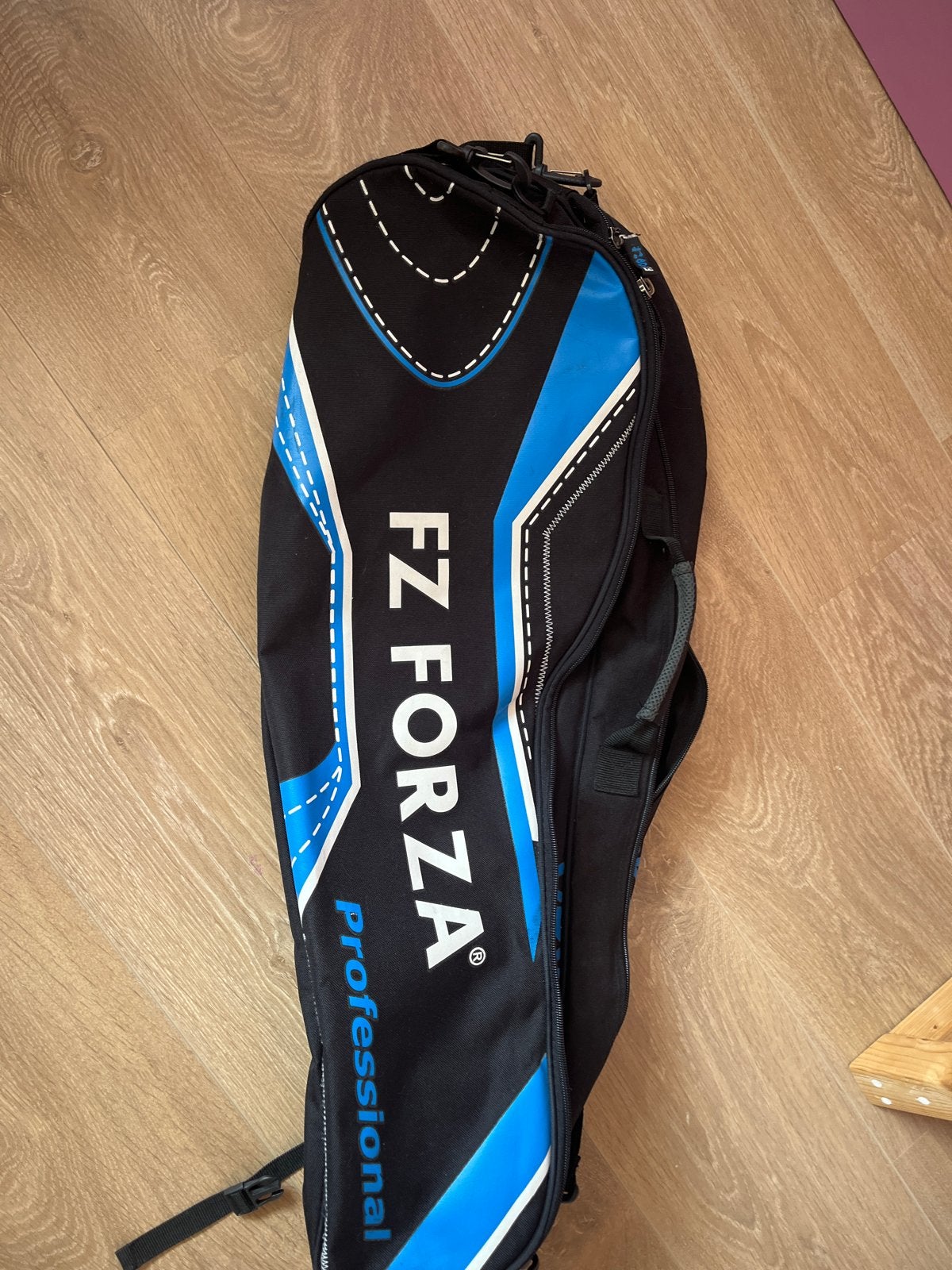 Praktische FZ Forza badminton tas - Handzaam en compact, Sport en Fitness, Ophalen of Verzenden, Gebruikt, Tas