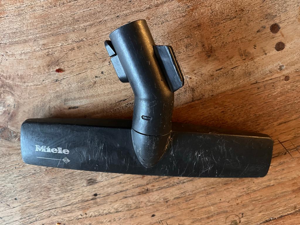 Miele parketborstel - Gebruikt maar in goede staat, Ophalen of Verzenden, Gebruikt, Geschikt voor harde vloeren, Miele