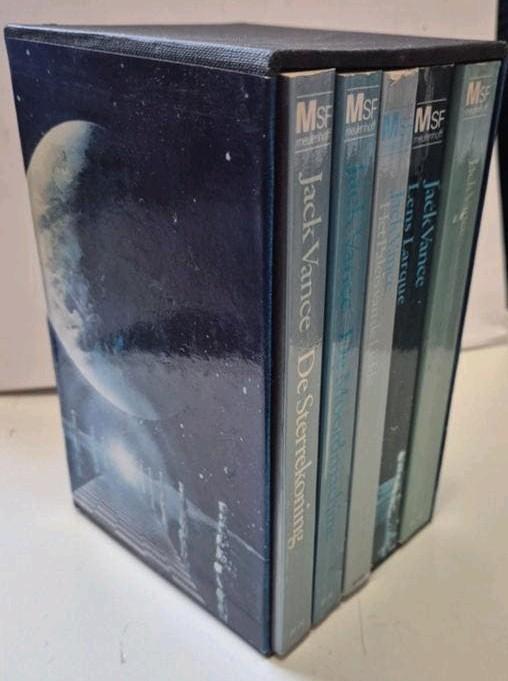 Jack Vance  De 5 delige Duivelsprinsen.box.zeldzaam, Boeken, Ophalen of Verzenden, Zo goed als nieuw