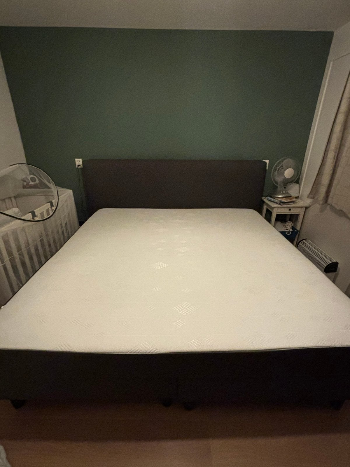 GROTE BOXSPRING 200x200 incl matras gaat WEG!, Huis en Inrichting, Ophalen, Tweepersoons, Zo goed als nieuw, Overige maten