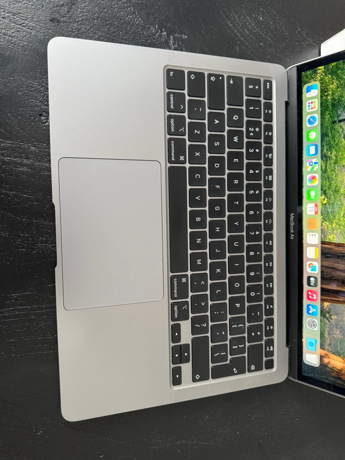 Foto 4 van MacBook Air retina 13 inch 2020 zgan 256gb 259 oplaad cycli