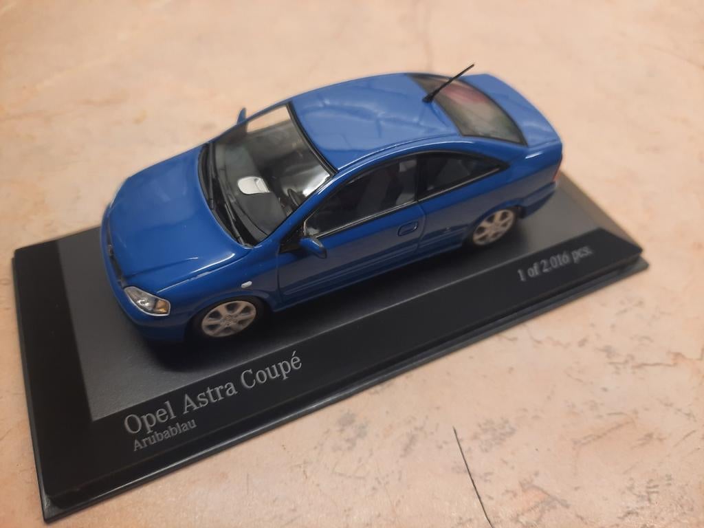 Minichamps Opel Astra Coupe 2000 ArubaBlauw 1:43, Hobby en Vrije tijd, Modelauto's | 1:43, Ophalen of Verzenden, Nieuw, Auto, MiniChamps