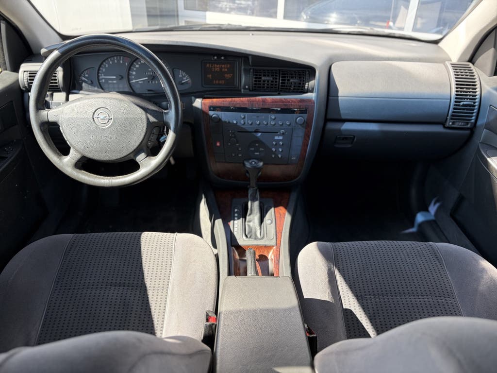 Opel Omega 2.2i-16V Elegance 145pk | Origineel Nederlands |, foto 6