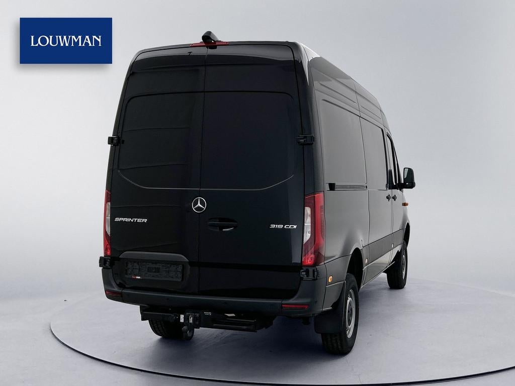 Mercedes-Benz Sprinter 319 1.9 CDI L2 Select 4x4 Elektrische, Auto's, Bestelauto's, Automaat, Lichtsensor, Gebruikt, Zwart