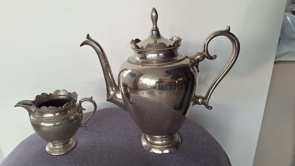 2 Tinnen kannen:koffiekan 5007 5 en melkkan 2005 3/4 Tielhol, Ophalen of Verzenden