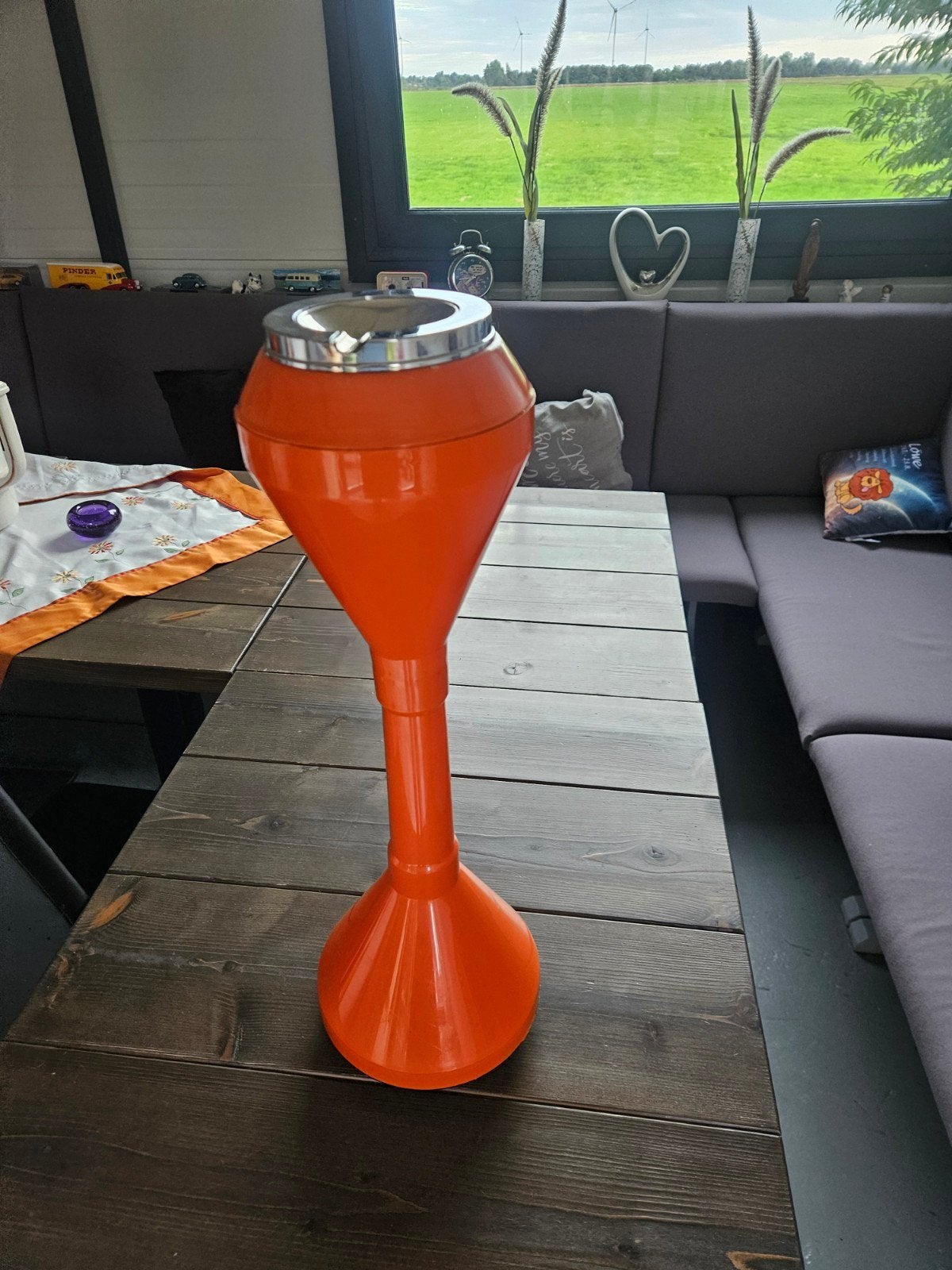Atomic staande asbak. Space Age. jaren 60/70, Antiek en Kunst, Ophalen of Verzenden, Object, Oranje, Kunststof