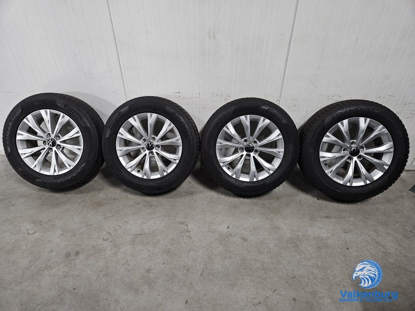 6mm! Originele VW Tiguan II 5NA Montana 17 inch velgen 5x112, Auto-onderdelen, Banden en Velgen, -, -, Banden en Velgen, 17 inch