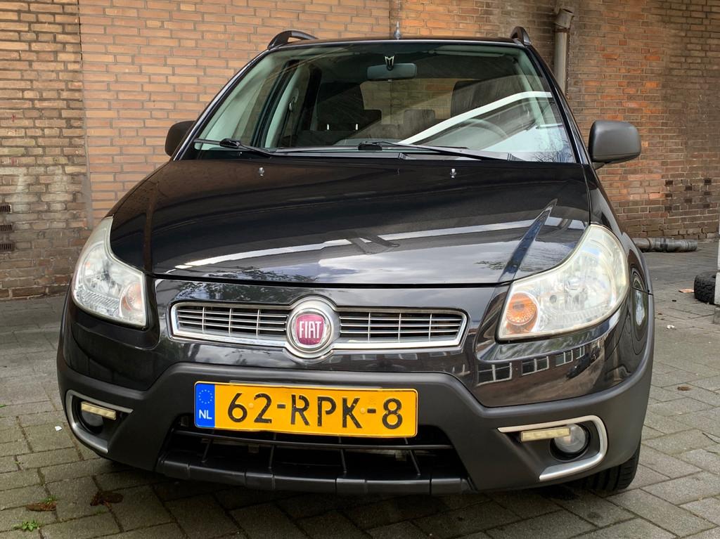 Fiat Sedici 1.6-16V Young|Automaat|152000KM|Airco|, Auto's, Euro 5, Gebruikt, Zwart, 4 cilinders