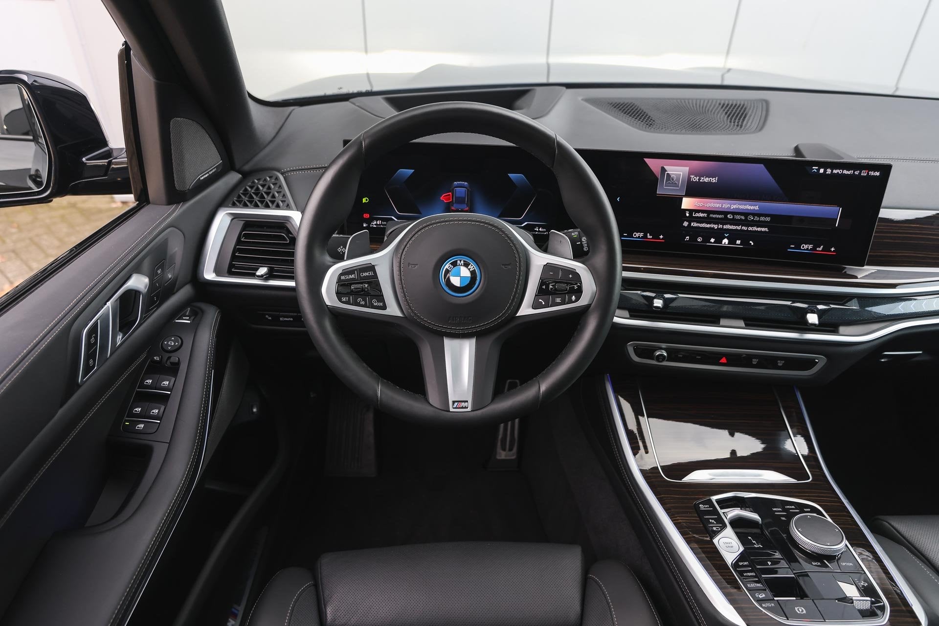 BMW X5 xDrive50e High Executive M Sport Automaat / Panoramad, Dealer onderhouden, Gebruikt, 2395 kg, Zwart