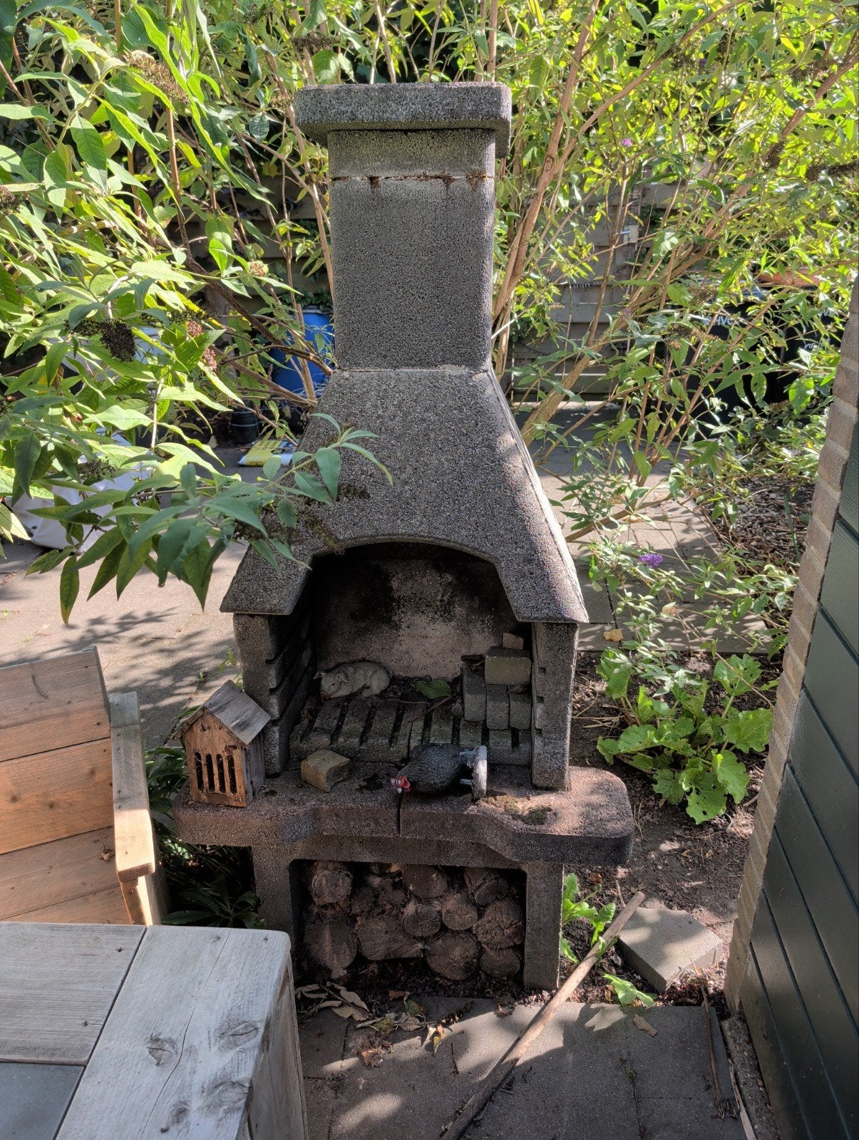 Betonnen barbecue voor buiten, Ophalen, Gebruikt, Onbekend