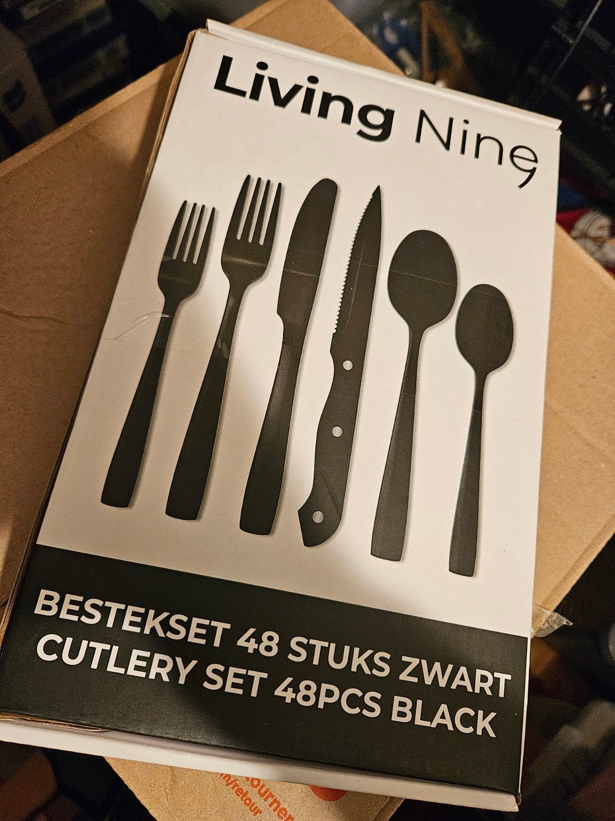 Nieuwe bestekset zwart Living Nine, Huis en Inrichting, Keuken | Bestek, Bestekset, Nieuw, Ophalen of Verzenden, Rvs of Chroom