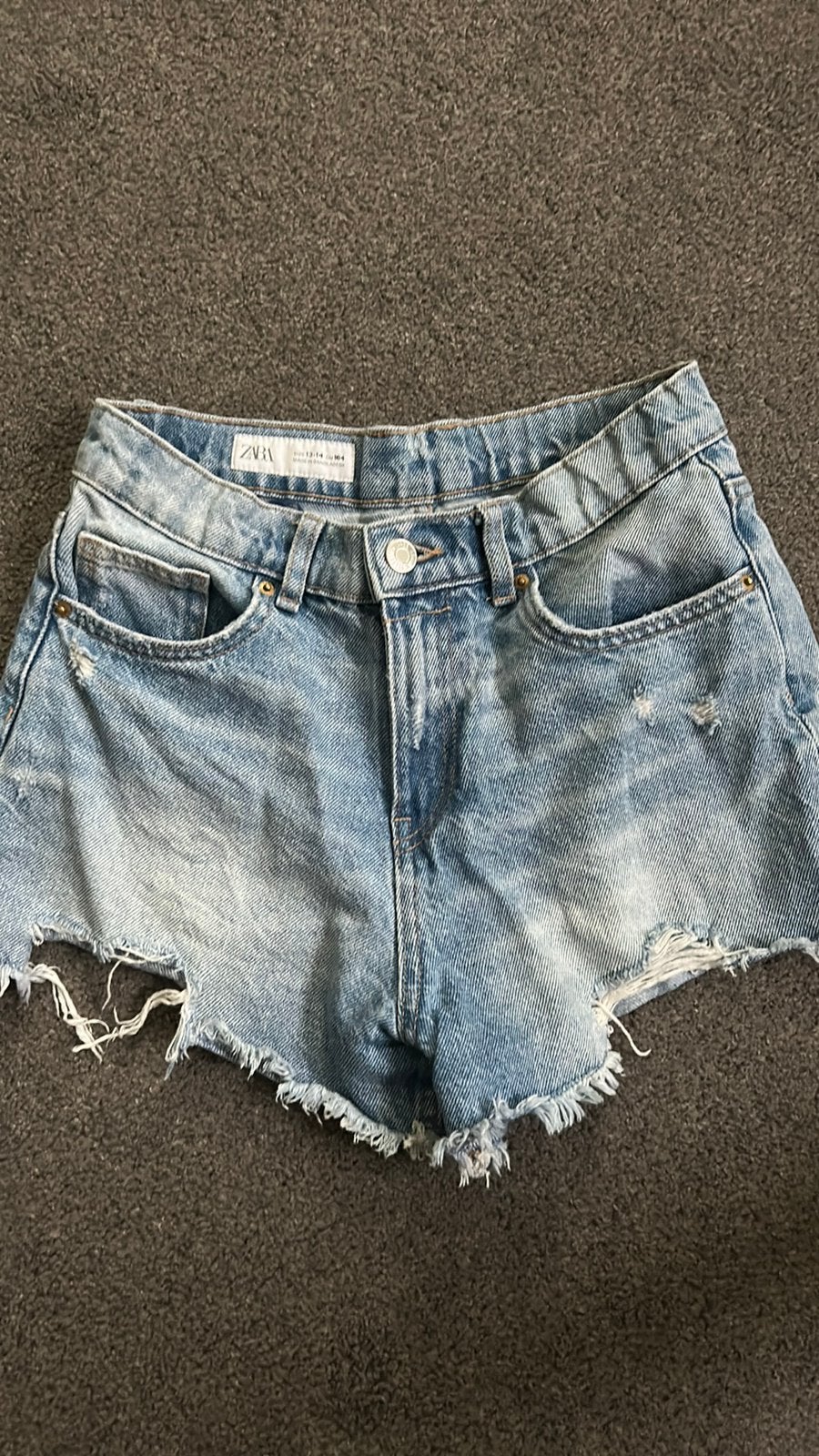 Zara korte broek jeans maat 164, Ophalen of Verzenden, Zo goed als nieuw, Blauw, W27 (confectie 34) of kleiner