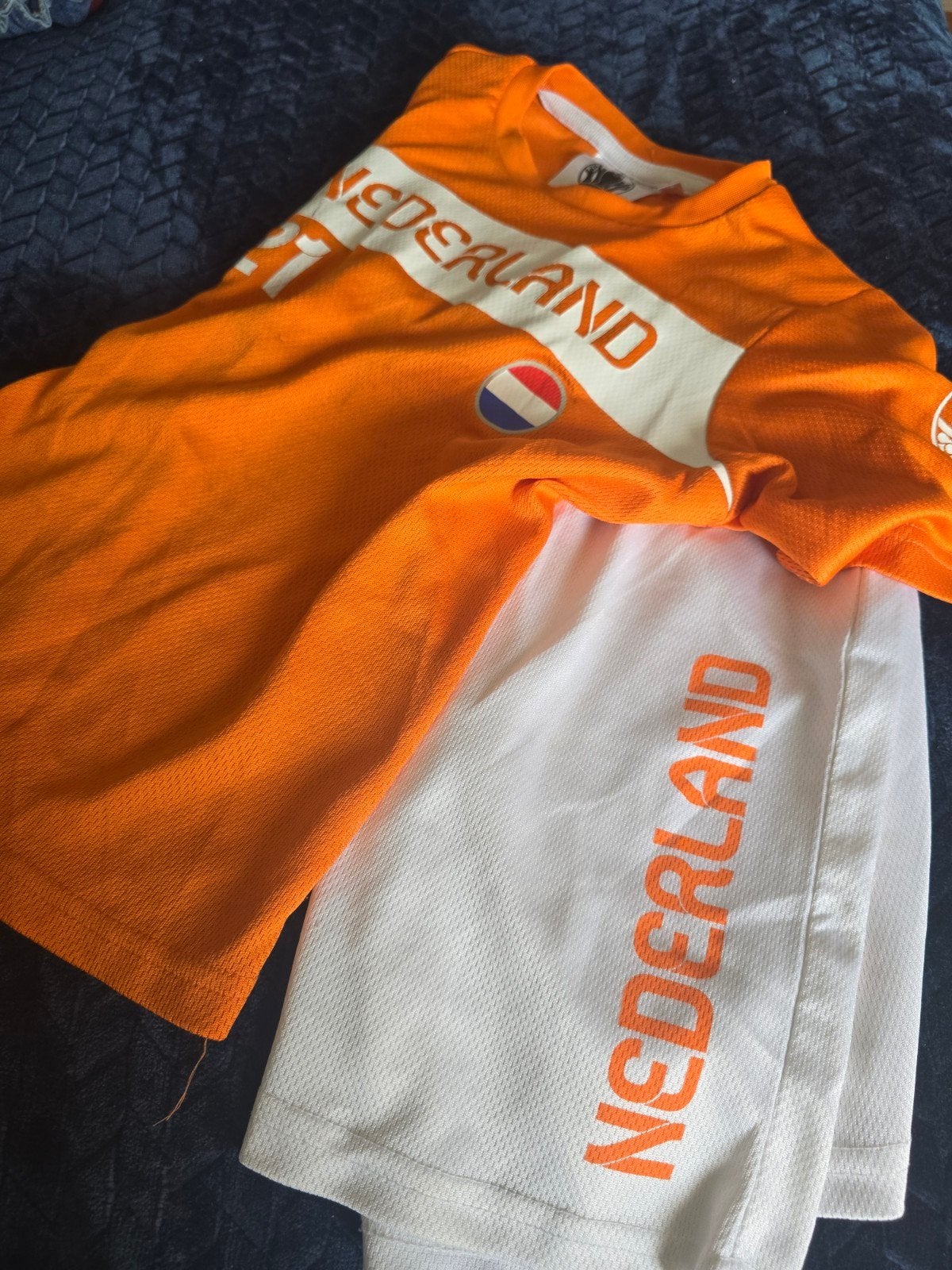 Oranje Nederland sportset maat 128, Ophalen of Verzenden, Gebruikt, Jongen of Meisje, Setje