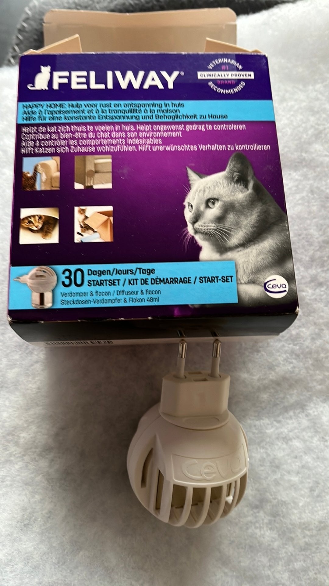 Houder stopcontact feliway gratis ophalen, Ophalen, Zo goed als nieuw