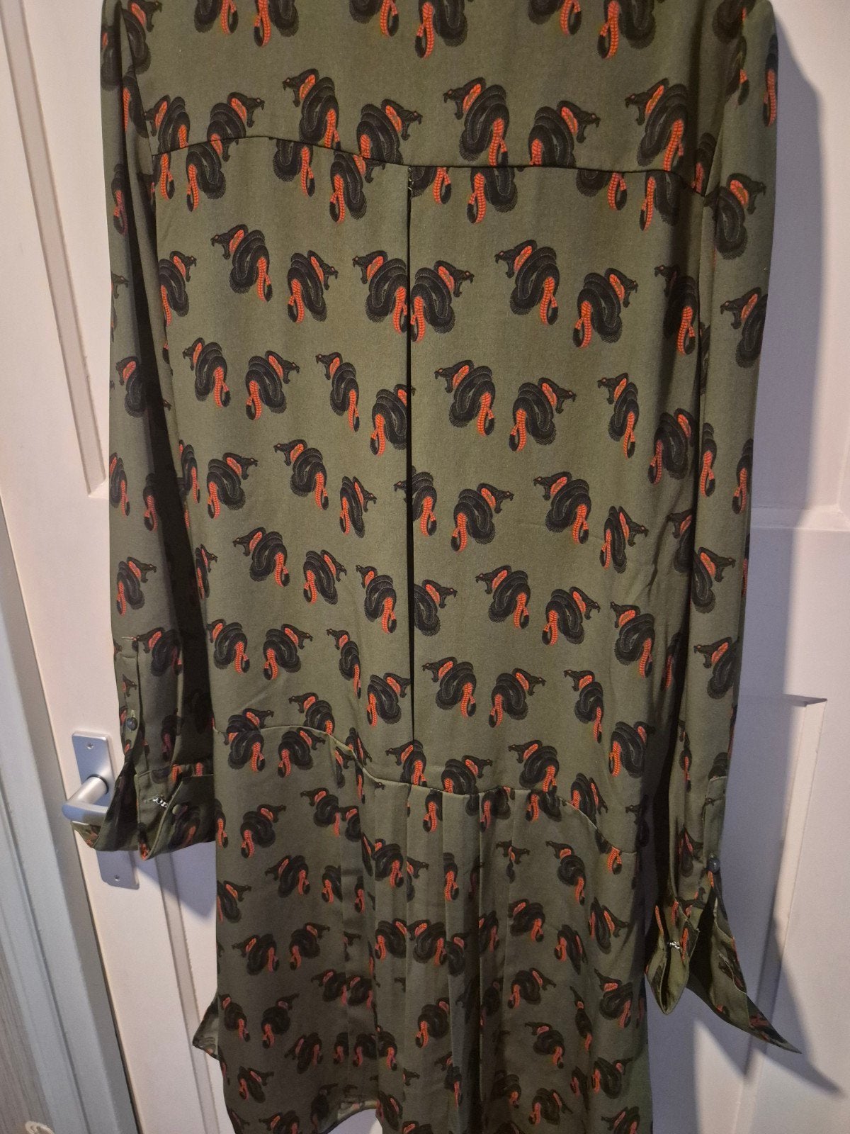 Nikkie by Kate Moss jurk met slangenprint, Maat 42/44 (L), Ophalen of Verzenden, Zo goed als nieuw, Groen