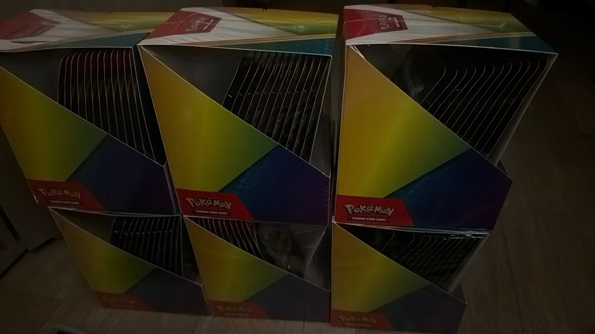 Chaos Rising Single Blister Display Sealed (12 Blisters), Ophalen of Verzenden, Zo goed als nieuw, Tram, Overige typen
