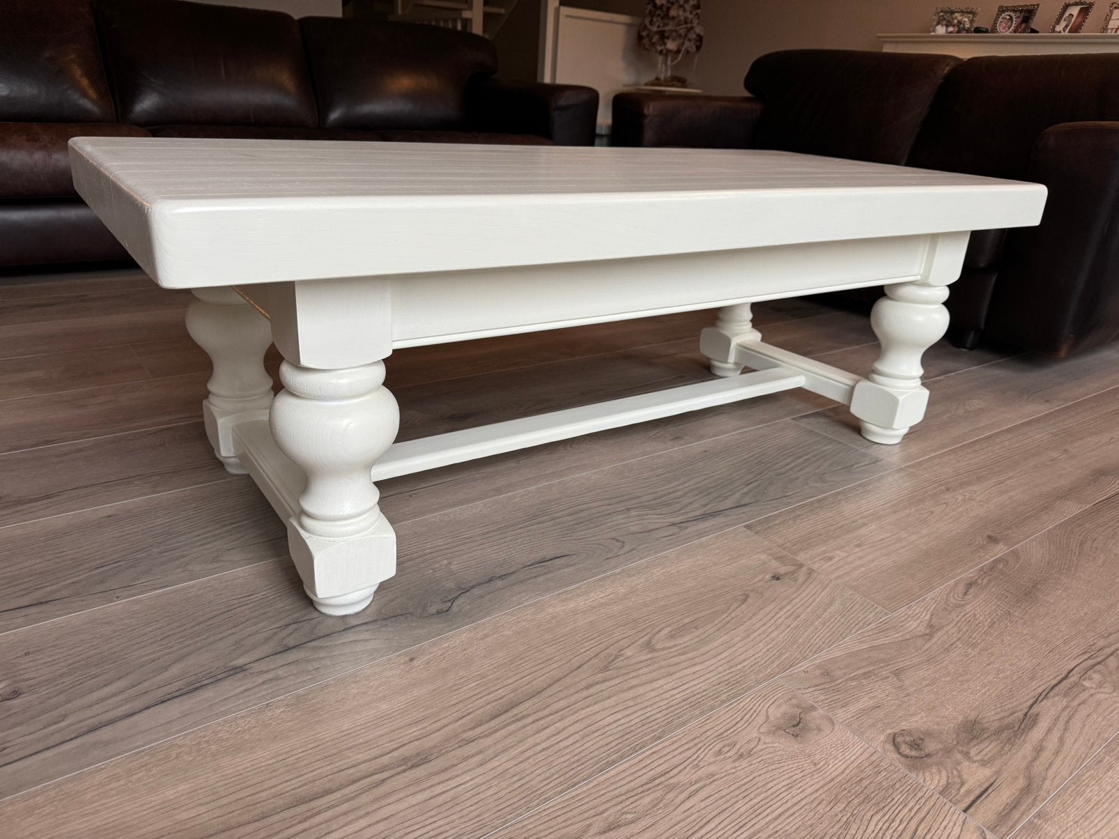 Mooie massieve crème eikenhouten salon tafel, Ophalen, 100 tot 150 cm, Zo goed als nieuw, 25 tot 50 cm