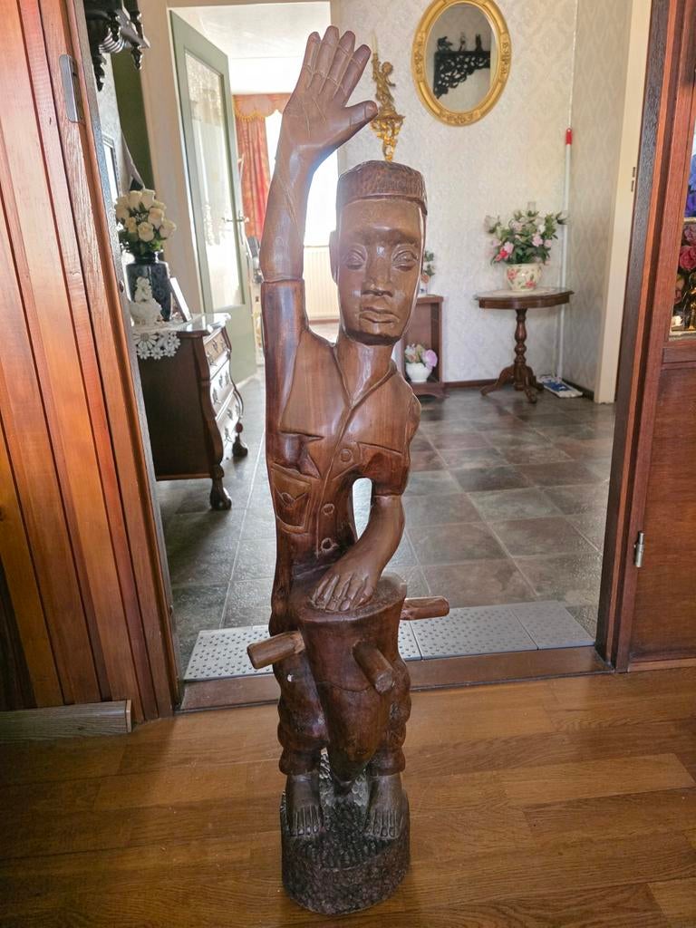 Groot Afrikaans Beeld - Massief Hardhout - 81 cm - Handwerk, Antiek en Kunst, Ophalen