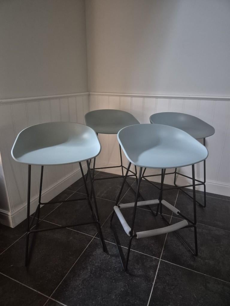 Hay krukken splinternieuw, 4 krukken, Ophalen, Nieuw, 60 tot 90 cm