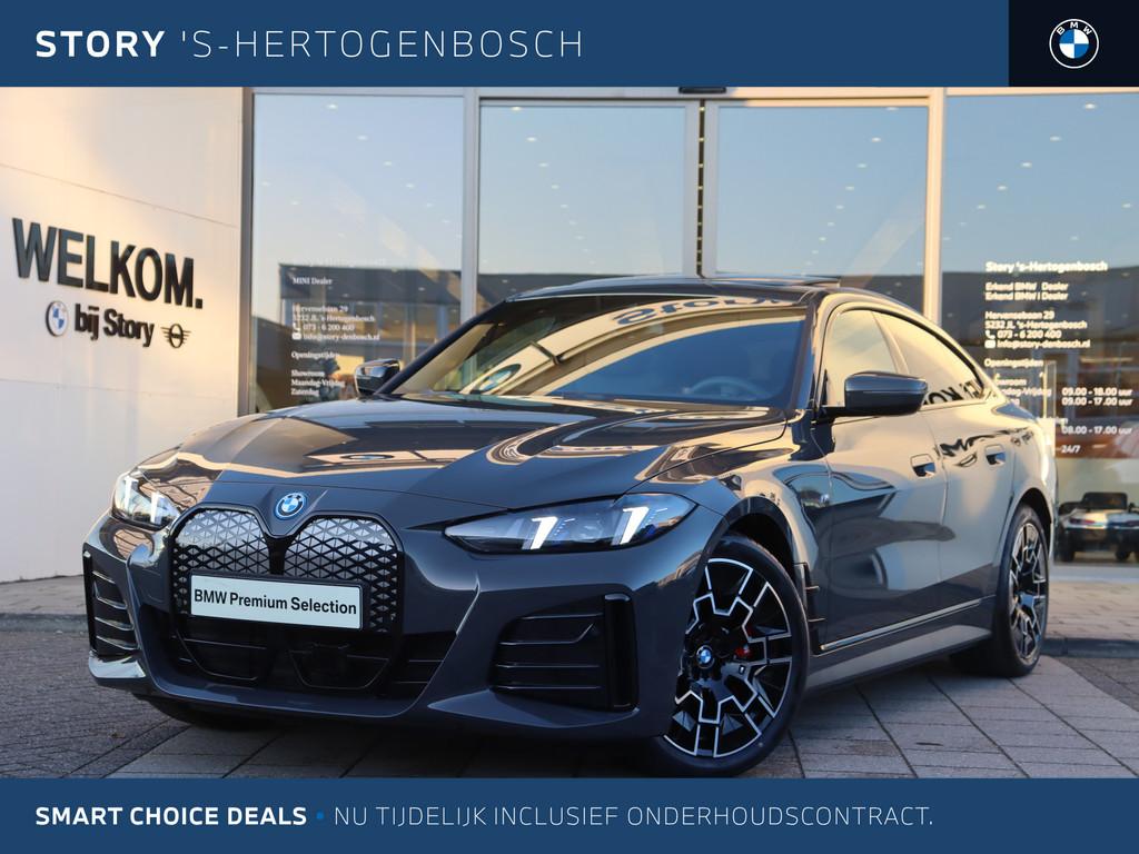 BMW i4 eDrive35 Gran Coupé M Sport / Schuif-kanteldak / Ach, Auto's, BMW, Achterwielaandrijving, Zwart, Met garantie (alle), 435 min