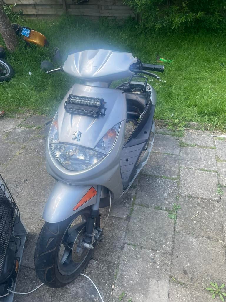 Peugeot vivacity frame, Ophalen of Verzenden, Zo goed als nieuw