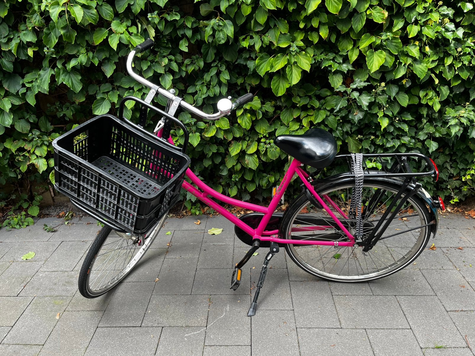 Nette meidenfiets 26 inch incl mand, Fietsen en Brommers, Fietsen | Meisjes, Ophalen of Verzenden, Gebruikt, 26 inch of meer