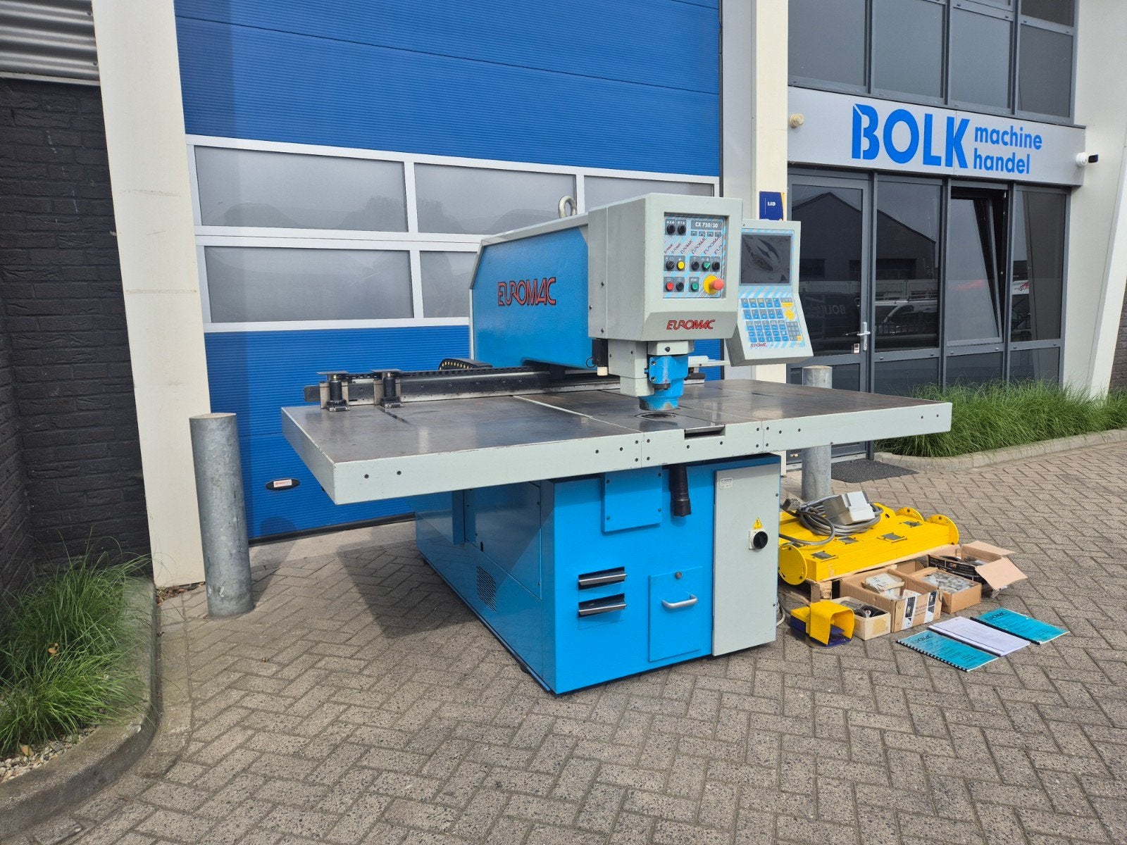 EUROMAC CX 750/30 Ponsmachine Compleet met toebehoren!!, Zakelijke goederen, Ophalen of Verzenden, EUROMAC, Info@bolkmachinehandel.nl