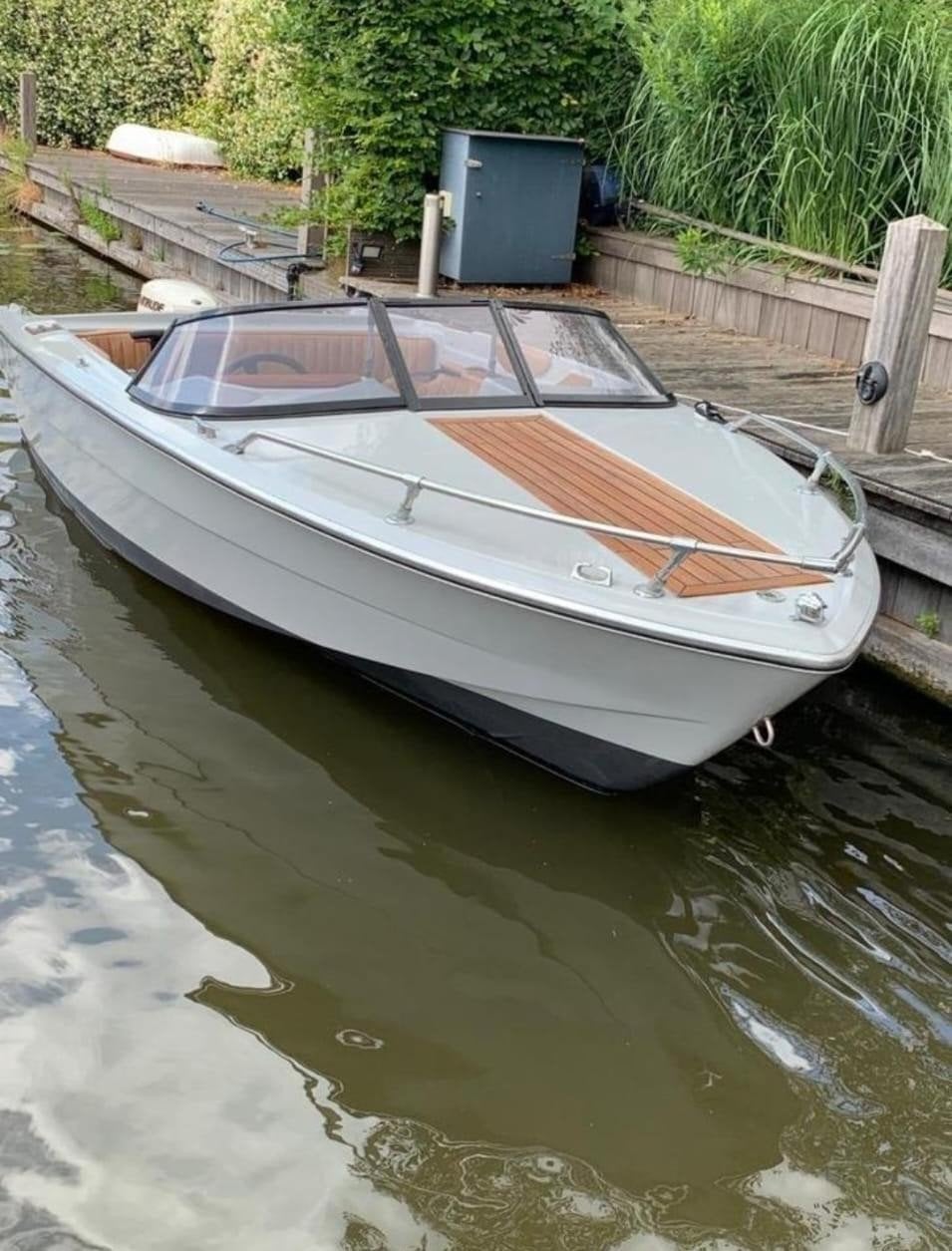 Stijlvolle speedboot met Evinrude E-TEC 40 pk motor, Watersport en Boten, Speedboten, Gebruikt, 5 m, Ophalen of Verzenden, 40 pk