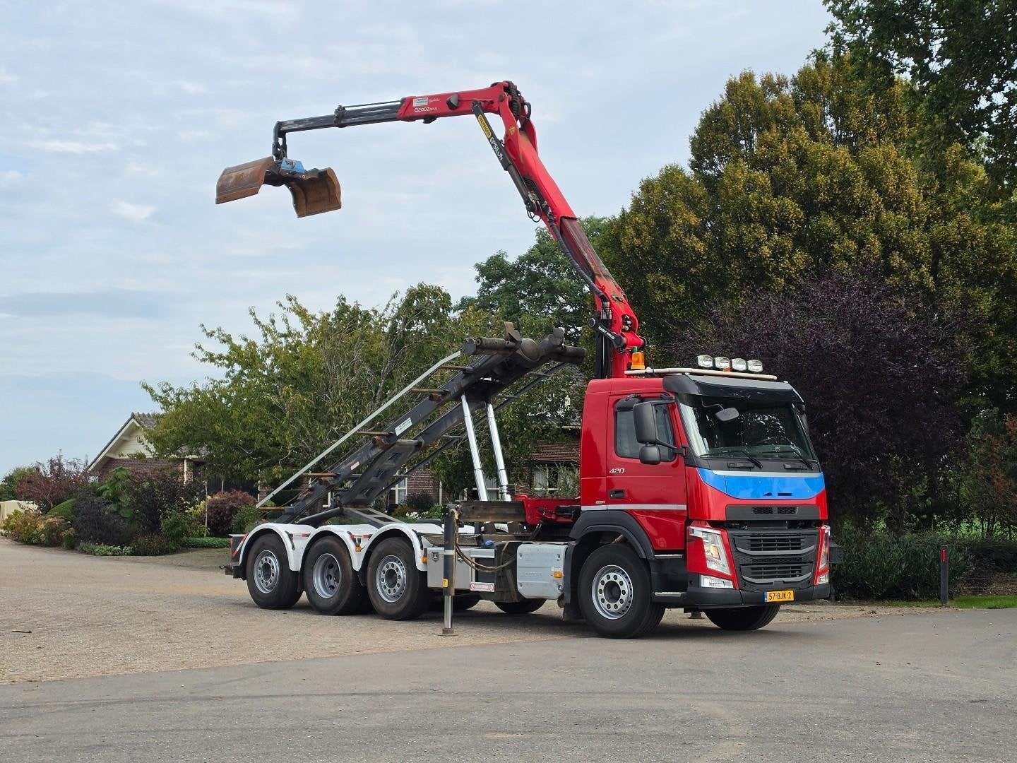 Volvo FM 420 8x2- Z-KRAAN/AFSTANDSBEDIENING! CONTAINERSYSTEE, Automaat, Euro 6, 428 pk, Bedrijf