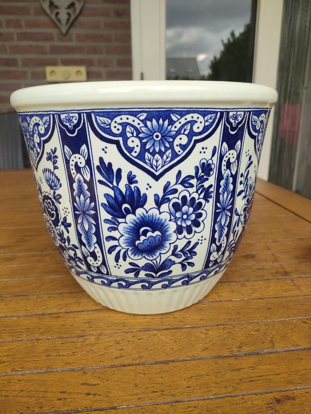 Delfts Blauwe Bloempot, Tuin en Terras, Bloempotten, Rond, Ophalen of Verzenden, Aardewerk, Minder dan 40 cm