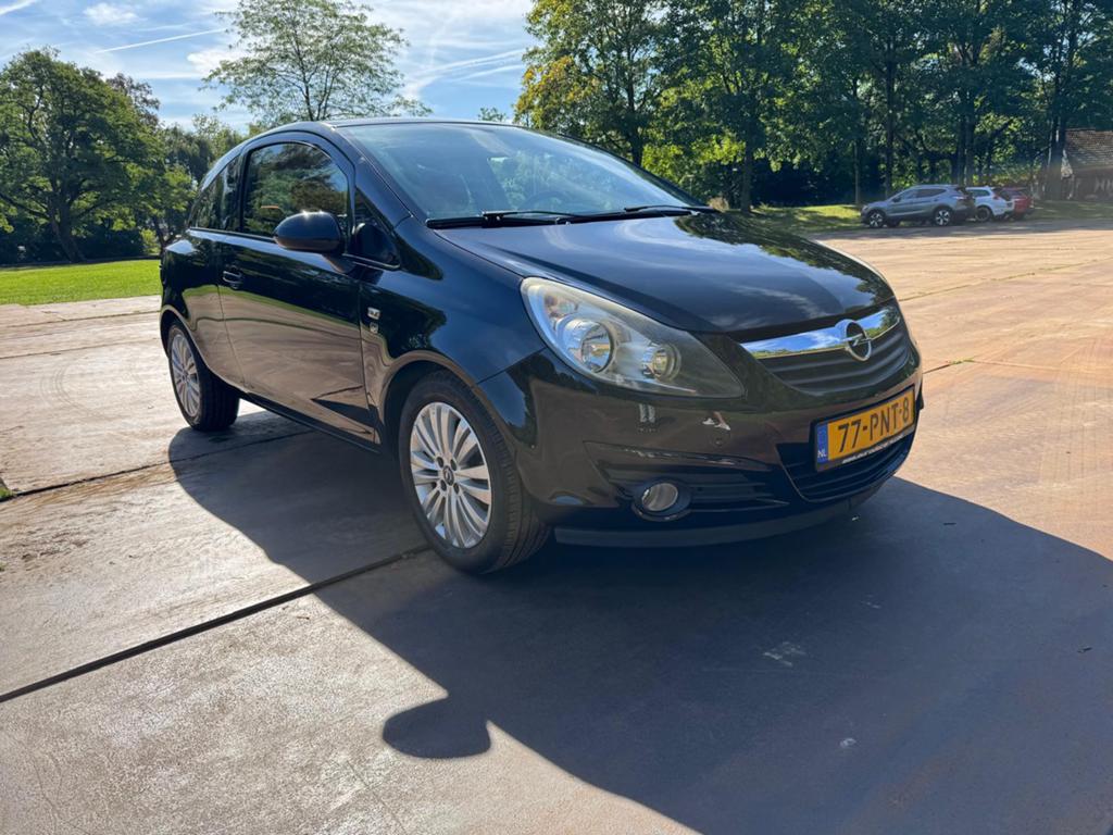 Opel Corsa 1.4 16V 3D 2011 Zwart, Auto's, Opel, Voorwielaandrijving, 40 €/maand, 1398 cc, 4 cilinders