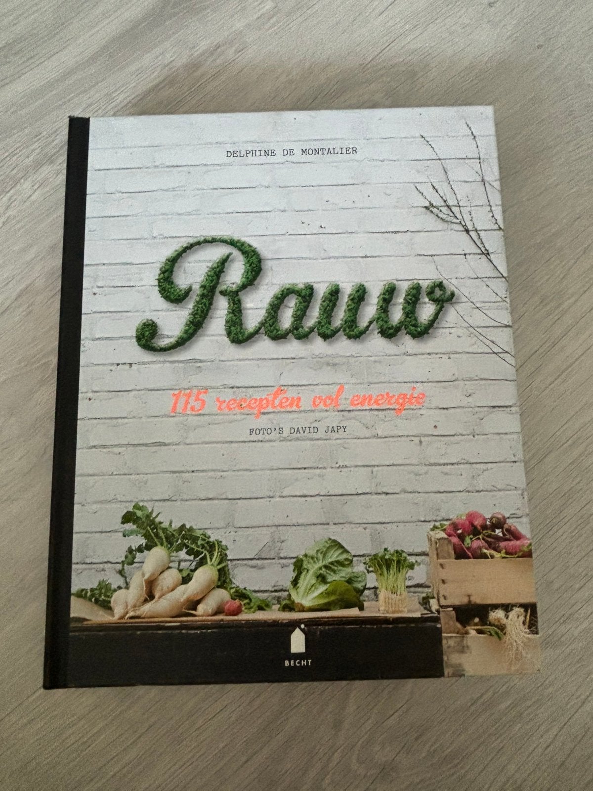 Delphine de Montalier - Rauw, Ophalen of Verzenden, Zo goed als nieuw, Delphine de Montalier